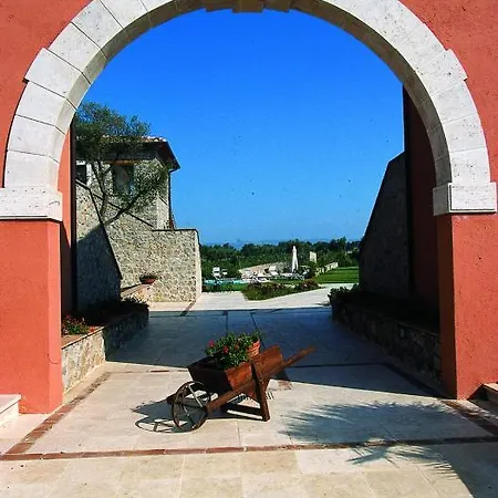 Relais Le Ginestre Vakantieboerderij *